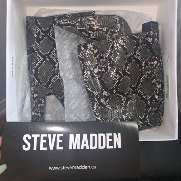 Steve Madden Booties - Picture 3 of 3
